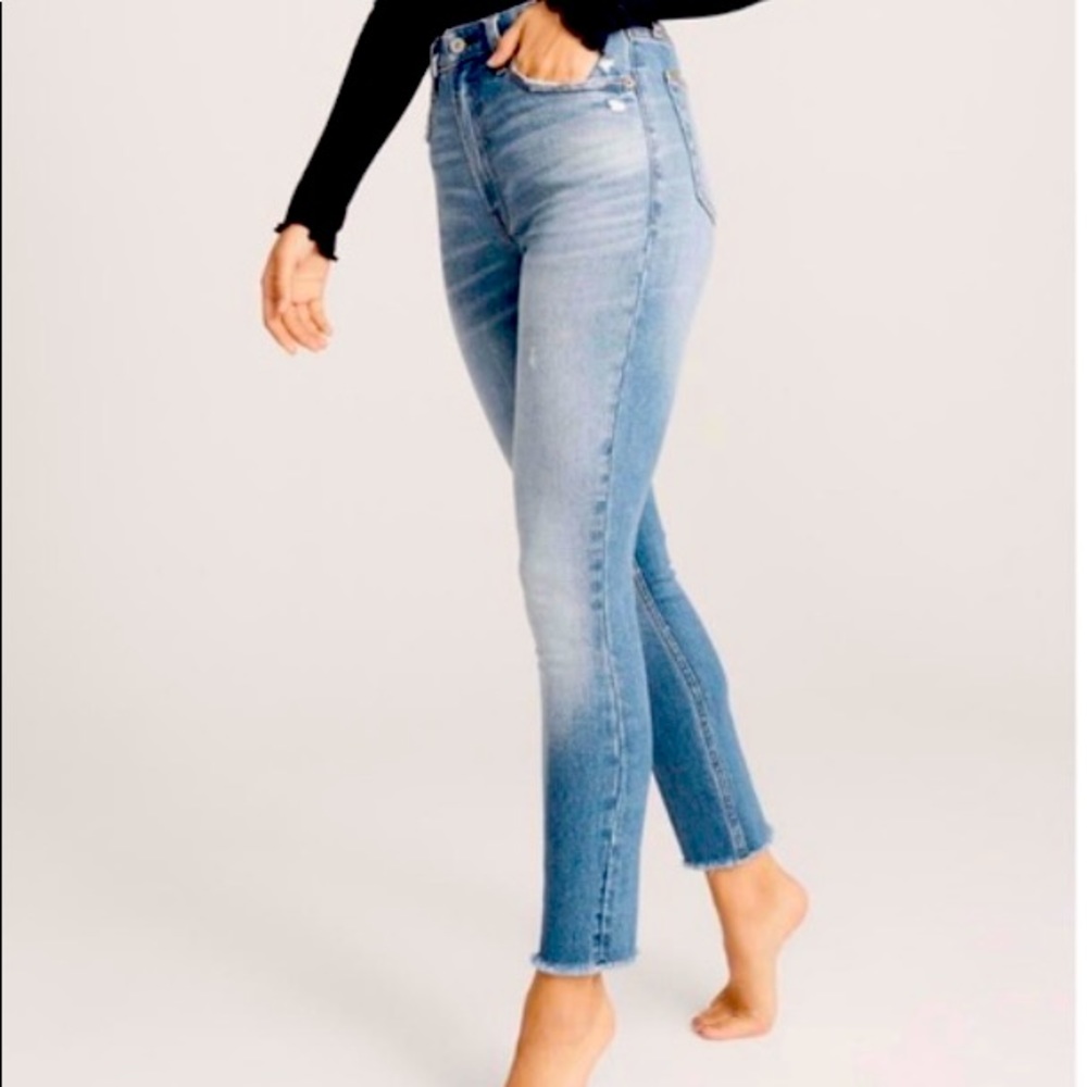 Abercrombie high rise slim jeans 28/6